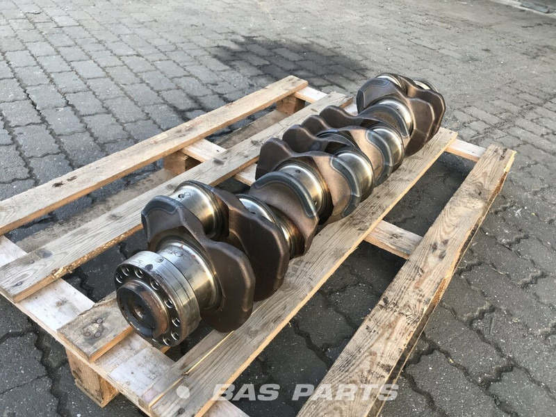 Renault - Crankshaft for Truck: picture 1 Renault - Crankshaft for Truck: picture 1