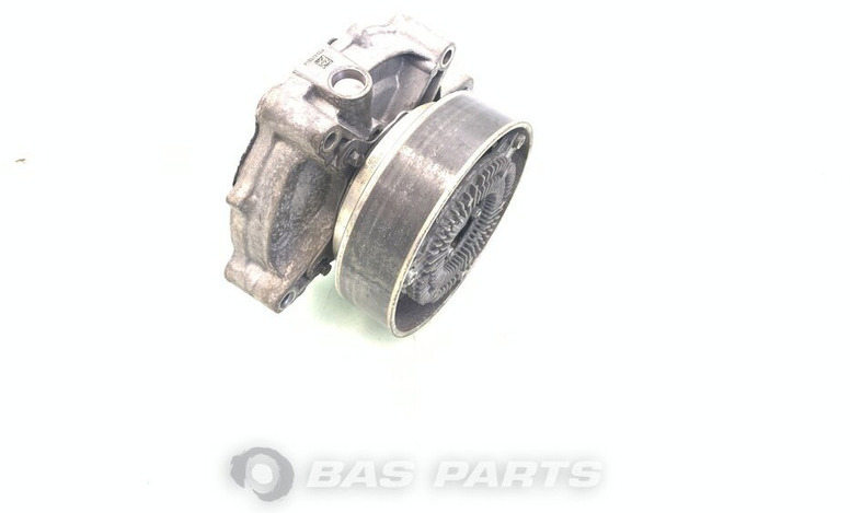 Renault  - Coolant pump for Truck: picture 3 Renault  - Coolant pump for Truck: picture 3