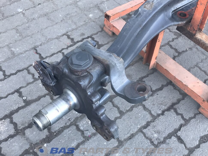 Renault - Front axle for Truck: picture 3 Renault - Front axle for Truck: picture 3