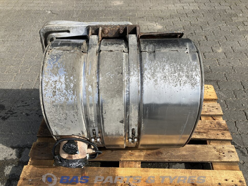 Renault Premium Euro 4-5 Uitlaatdemper Renault 7420899867 - Muffler for Truck: picture 4 Renault Premium Euro 4-5 Uitlaatdemper Renault 7420899867 - Muffler for Truck: picture 4