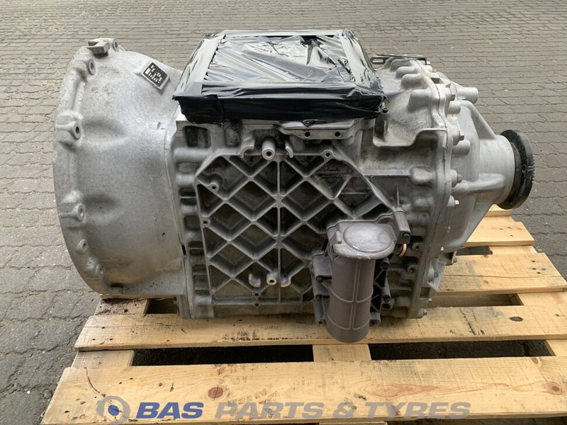 Renault T-Serie - Gearbox for Truck: picture 1 Renault T-Serie - Gearbox for Truck: picture 1