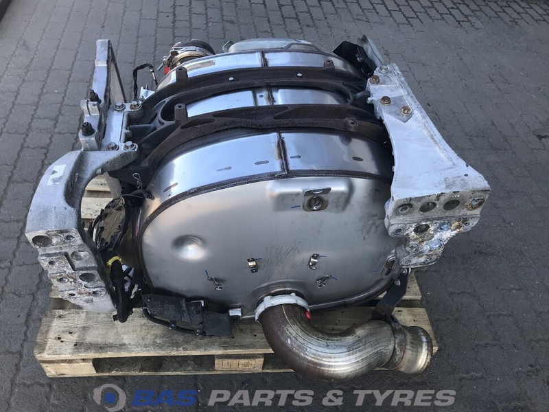 Renault T-Serie - Muffler for Truck: picture 3 Renault T-Serie - Muffler for Truck: picture 3