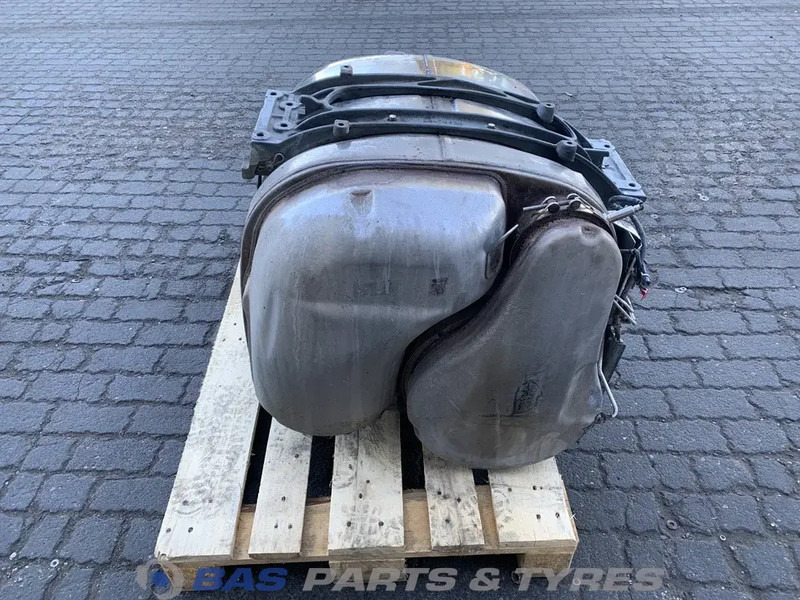 Renault Uitlaatdemper Renault 7422495990 - Muffler for Truck: picture 4 Renault Uitlaatdemper Renault 7422495990 - Muffler for Truck: picture 4