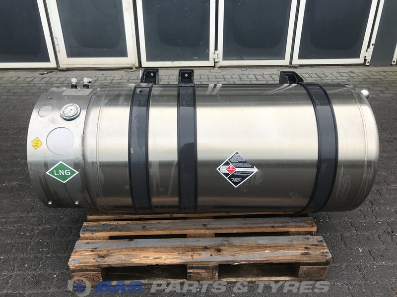 Scania LNG tank Scania 352 Liter 2574686 - Fuel tank for Truck: picture 1 Scania LNG tank Scania 352 Liter 2574686 - Fuel tank for Truck: picture 1