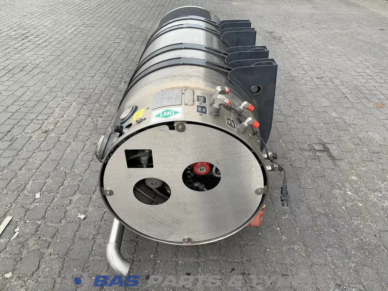 Scania LNG tank Scania 406 Liter 1776103 - Fuel tank for Truck: picture 4 Scania LNG tank Scania 406 Liter 1776103 - Fuel tank for Truck: picture 4