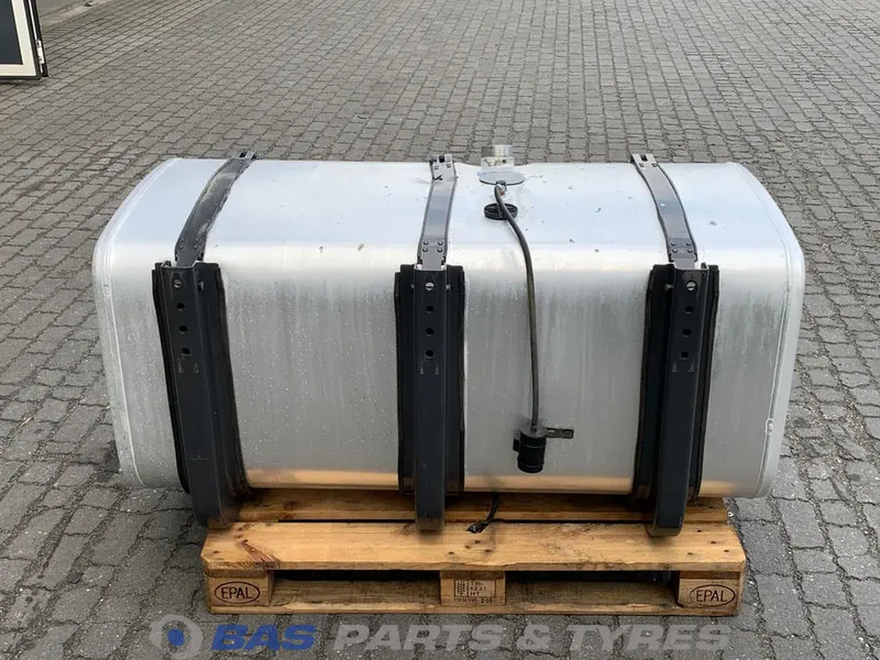 Scania - Fuel tank for Truck: picture 3 Scania - Fuel tank for Truck: picture 3