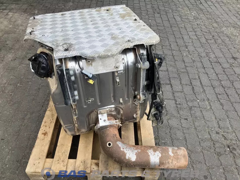 Scania - Exhaust system for Truck: picture 3 Scania - Exhaust system for Truck: picture 3