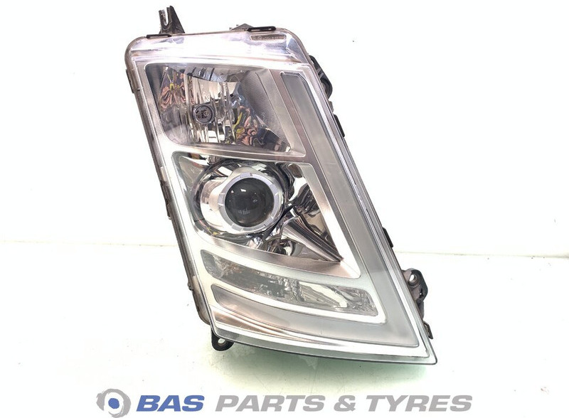 Volvo FH4 - Headlight for Truck: picture 1 Volvo FH4 - Headlight for Truck: picture 1