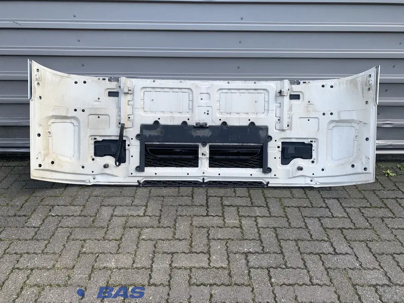 Volvo FH4 - Grill for Truck: picture 2 Volvo FH4 - Grill for Truck: picture 2