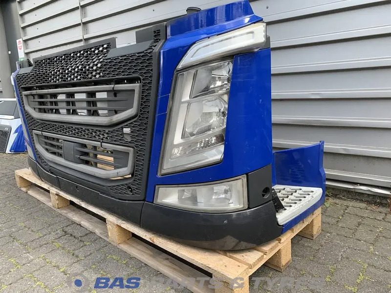 Volvo FH4 - Bumper for Truck: picture 2 Volvo FH4 - Bumper for Truck: picture 2