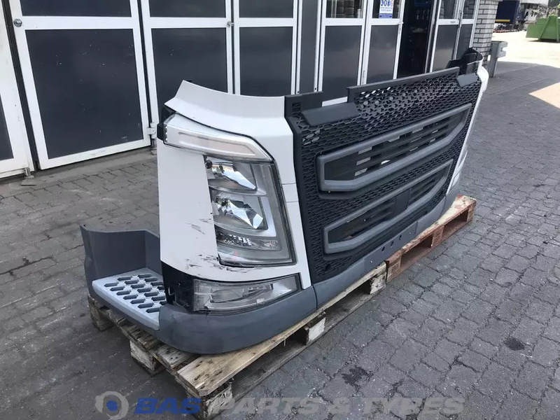 Volvo FH4 - Bumper for Truck: picture 3 Volvo FH4 - Bumper for Truck: picture 3