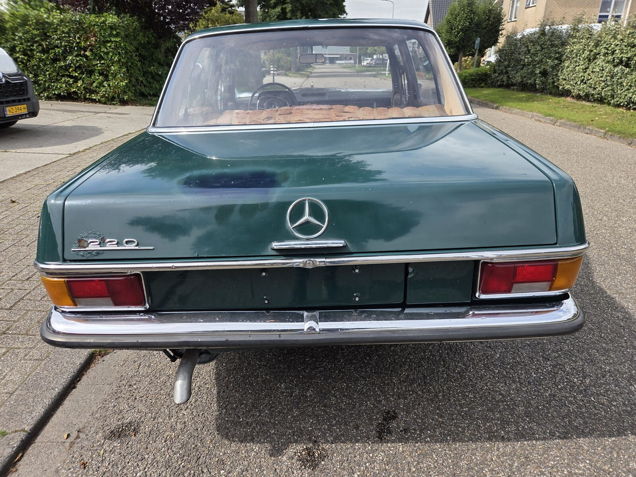 Car Mercedes-Benz 220 (W115) auto: picture 9 Car Mercedes-Benz 220 (W115) auto: picture 9