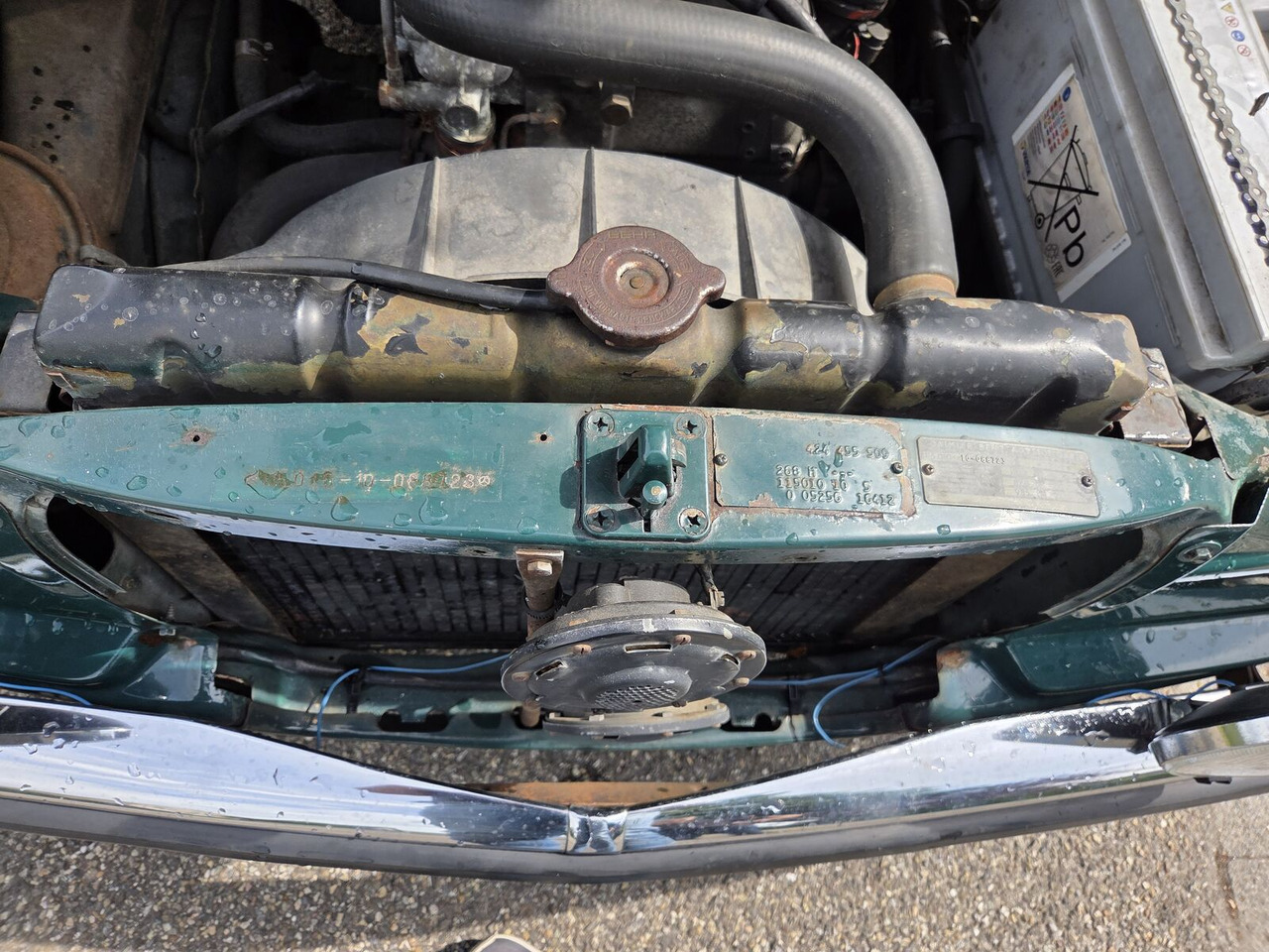 Car Mercedes-Benz 220 (W115) auto: picture 13 Car Mercedes-Benz 220 (W115) auto: picture 13