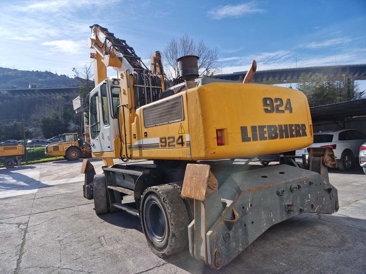 LIEBHERR A924CLI HD (2009) - Waste/ Industry handler: picture 5 LIEBHERR A924CLI HD (2009) - Waste/ Industry handler: picture 5