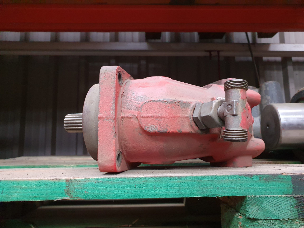 Motor de giro Hydromatik para O&K MHCITY - Hydraulic motor for Excavator: picture 1 Motor de giro Hydromatik para O&K MHCITY - Hydraulic motor for Excavator: picture 1