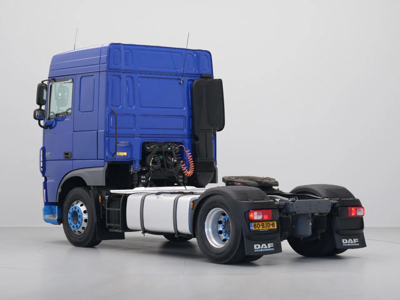 DAF XF 440 FT Space Cab, PTO - Tractor unit: picture 4 DAF XF 440 FT Space Cab, PTO - Tractor unit: picture 4