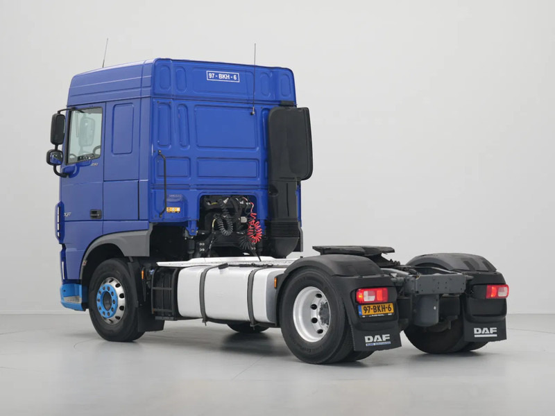 DAF XF 450 FT, Space Cab, PTO, New Tacho - Tractor unit: picture 3 DAF XF 450 FT, Space Cab, PTO, New Tacho - Tractor unit: picture 3
