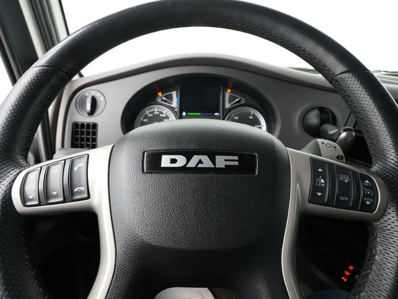 Tractor unit DAF XF 480 FT Super Space Cab, 2x Tanks: picture 14 Tractor unit DAF XF 480 FT Super Space Cab, 2x Tanks: picture 14