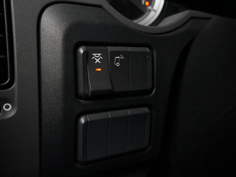 Tractor unit DAF XF 480 FT Super Space Cab, PTO Prep: picture 17