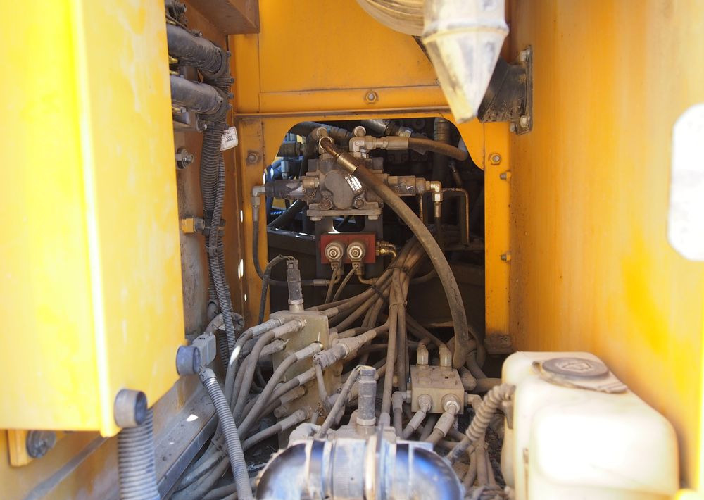 Koparka gąsienicowa Volvo EC180CL 2008 KOPARKA VOLVO - Crawler excavator: picture 5 Koparka gąsienicowa Volvo EC180CL 2008 KOPARKA VOLVO - Crawler excavator: picture 5