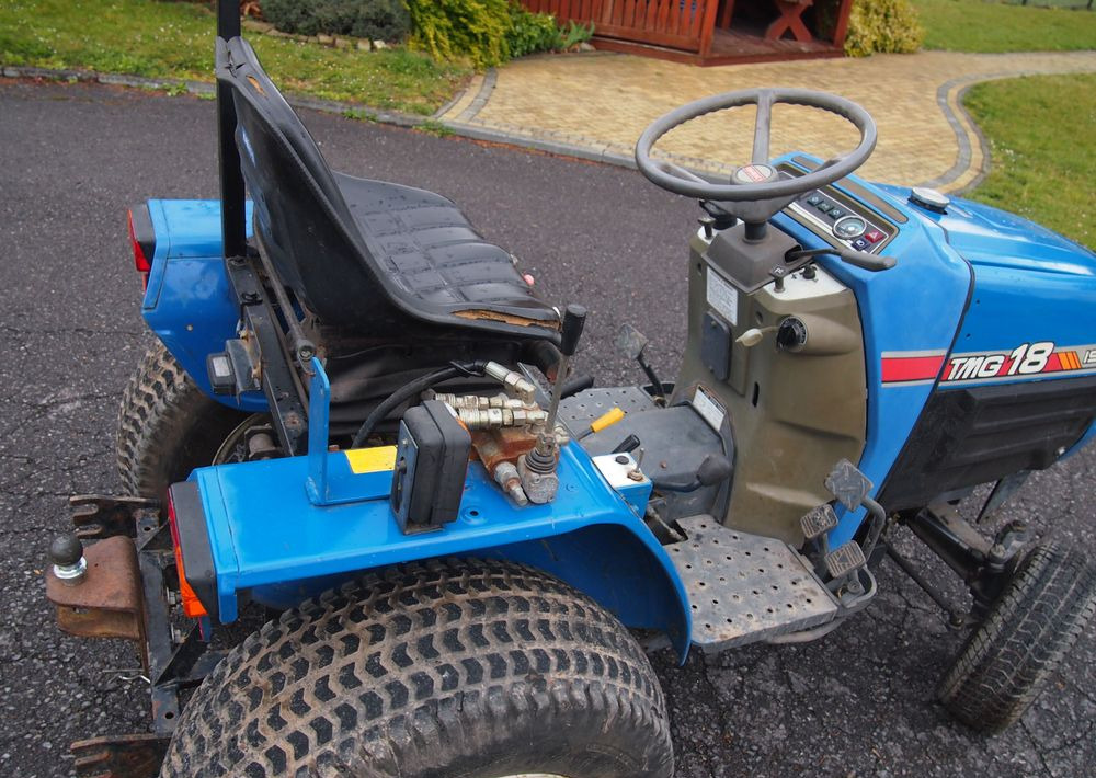 Kosiarka traktorek Iseki TMG T18 1995 hydro Diesel - Garden mower: picture 3 Kosiarka traktorek Iseki TMG T18 1995 hydro Diesel - Garden mower: picture 3