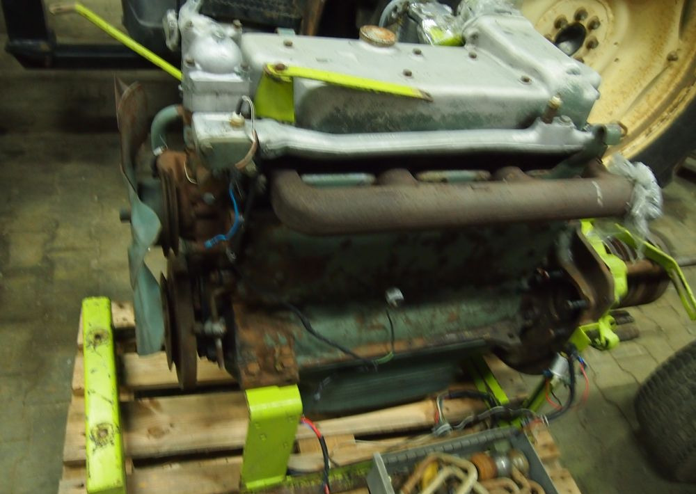 Pozostałe części Mercedes OM352 CLAAS Silnik Mercedes OM352.900-007 - Engine: picture 3 Pozostałe części Mercedes OM352 CLAAS Silnik Mercedes OM352.900-007 - Engine: picture 3