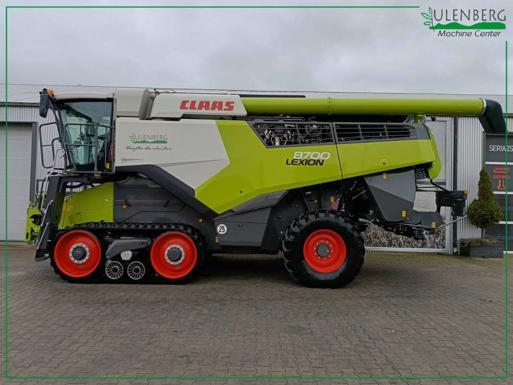 Claas Lexion 8700 TT - Combine harvester: picture 4 Claas Lexion 8700 TT - Combine harvester: picture 4