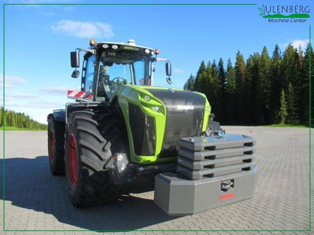 Claas Xerion 5000 Trac - Farm tractor: picture 1 Claas Xerion 5000 Trac - Farm tractor: picture 1