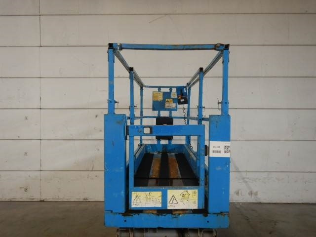 Scissor lift Genie GS2032: picture 10