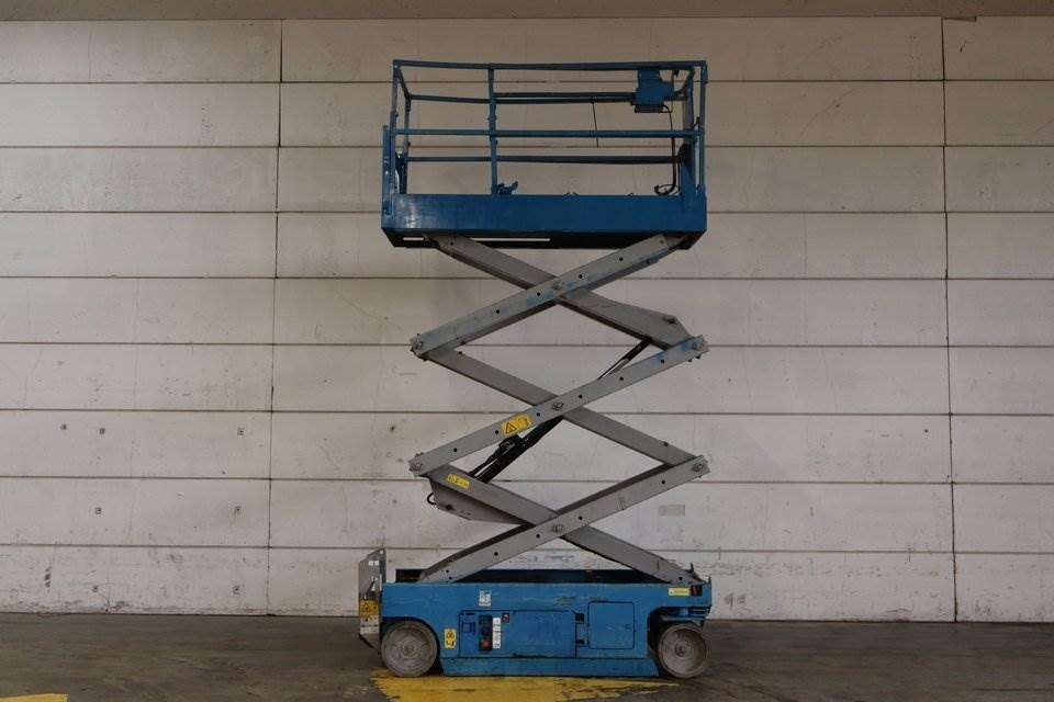 Scissor lift Genie GS2032: picture 6