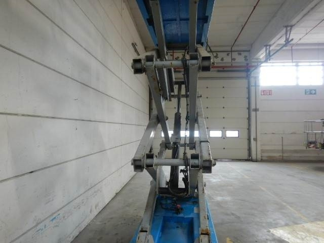 Scissor lift Genie GS2032: picture 7