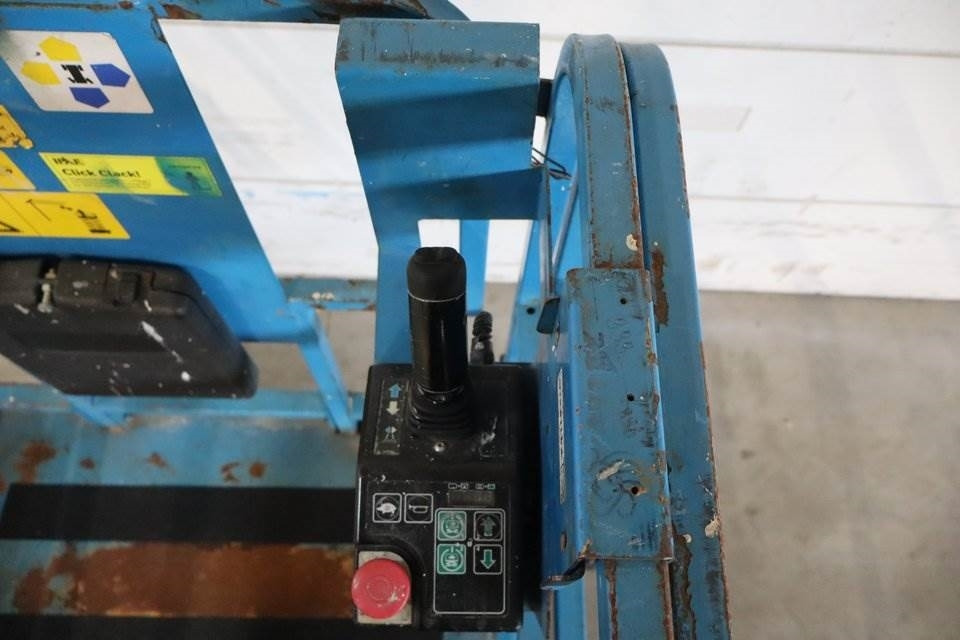 Scissor lift Genie GS2046: picture 9