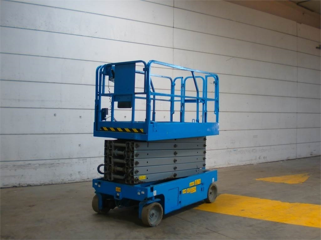 Genie GS4047 - Scissor lift: picture 4 Genie GS4047 - Scissor lift: picture 4