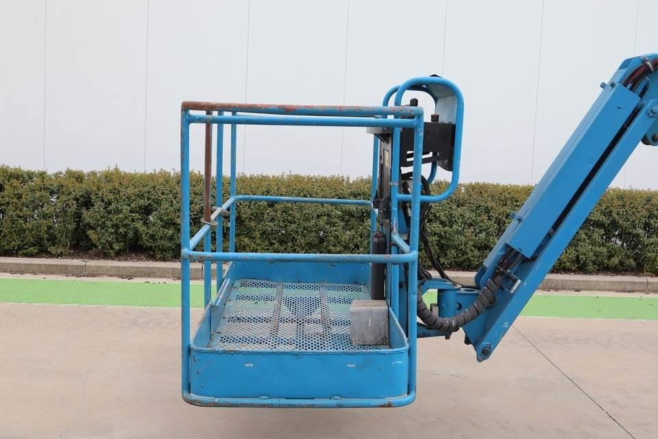 Telescopic boom Genie S105: picture 11