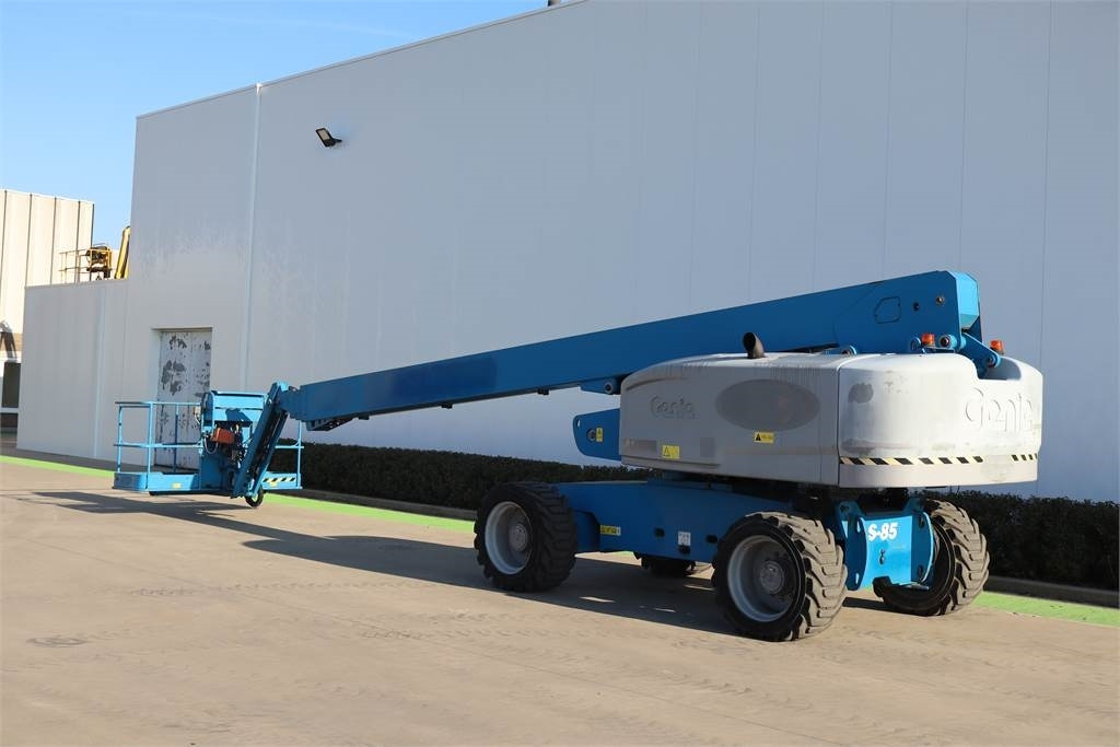 Genie S85  - Telescopic boom: picture 3 Genie S85  - Telescopic boom: picture 3