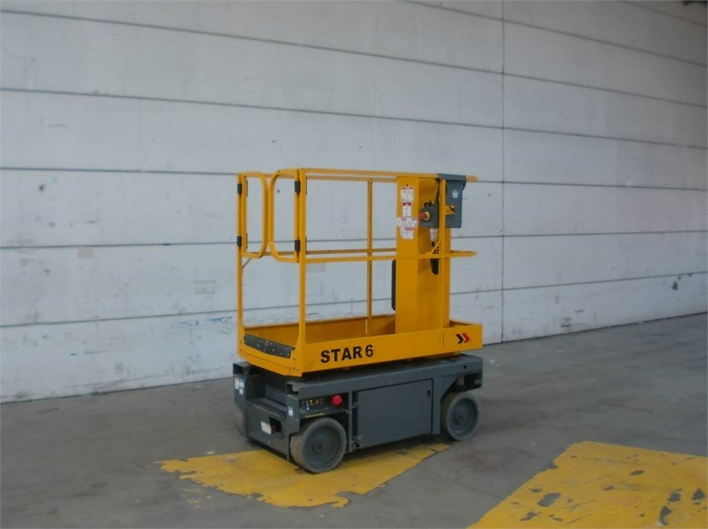 Haulotte STAR 6 - Vertical mast lift: picture 3 Haulotte STAR 6 - Vertical mast lift: picture 3