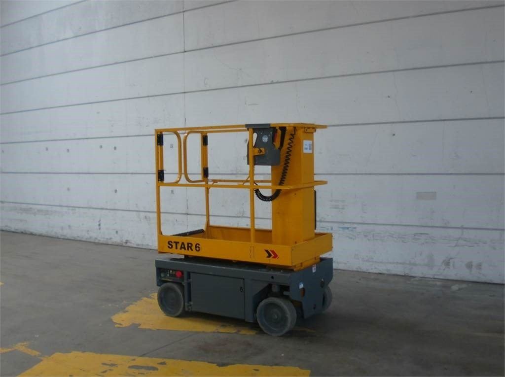 Haulotte STAR 6 - Vertical mast lift: picture 2 Haulotte STAR 6 - Vertical mast lift: picture 2