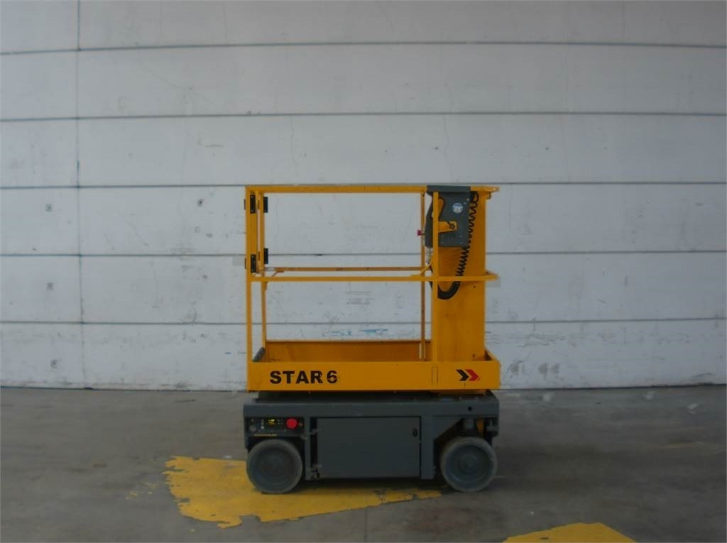 Haulotte STAR 6 - Vertical mast lift: picture 1 Haulotte STAR 6 - Vertical mast lift: picture 1