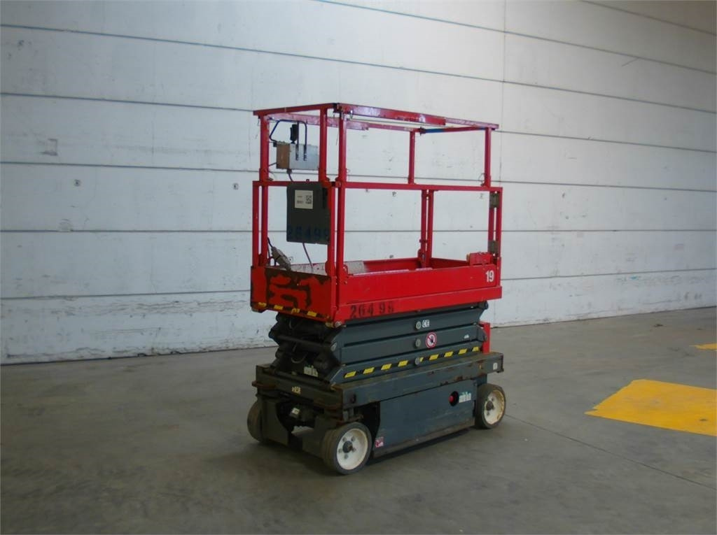 SkyJack SJ3219 - Scissor lift: picture 4 SkyJack SJ3219 - Scissor lift: picture 4