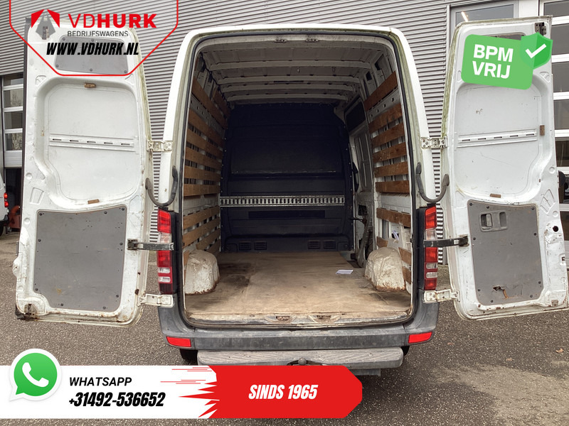 Mercedes-Benz Sprinter 209 2.2 CDI L2H2 EXPORT APK 05-2026/ Trekhaak/ 3 Pers./ Radio - Small van: picture 5 Mercedes-Benz Sprinter 209 2.2 CDI L2H2 EXPORT APK 05-2026/ Trekhaak/ 3 Pers./ Radio - Small van: picture 5