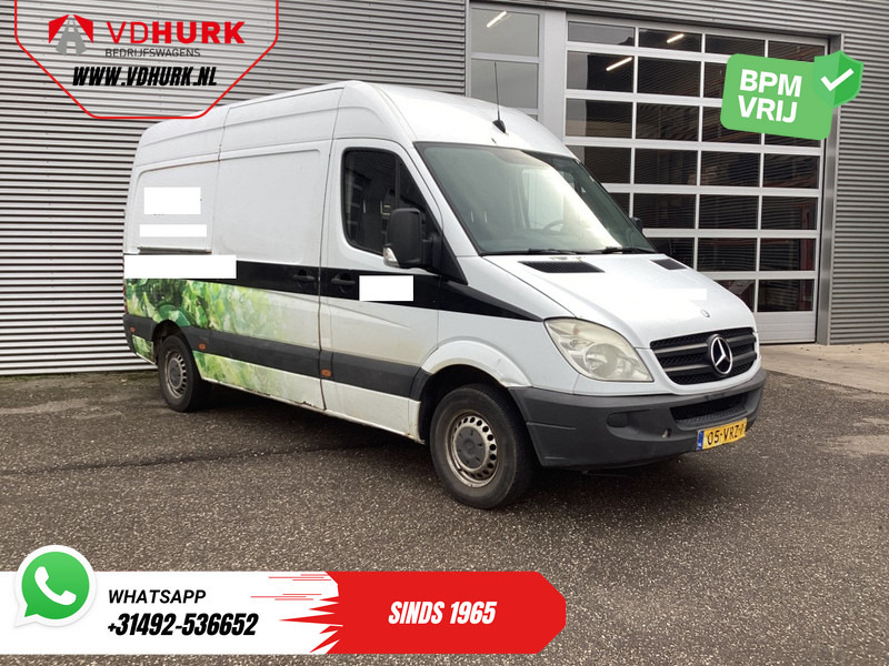 Mercedes-Benz Sprinter 209 2.2 CDI L2H2 EXPORT APK 05-2026/ Trekhaak/ 3 Pers./ Radio - Small van: picture 1 Mercedes-Benz Sprinter 209 2.2 CDI L2H2 EXPORT APK 05-2026/ Trekhaak/ 3 Pers./ Radio - Small van: picture 1