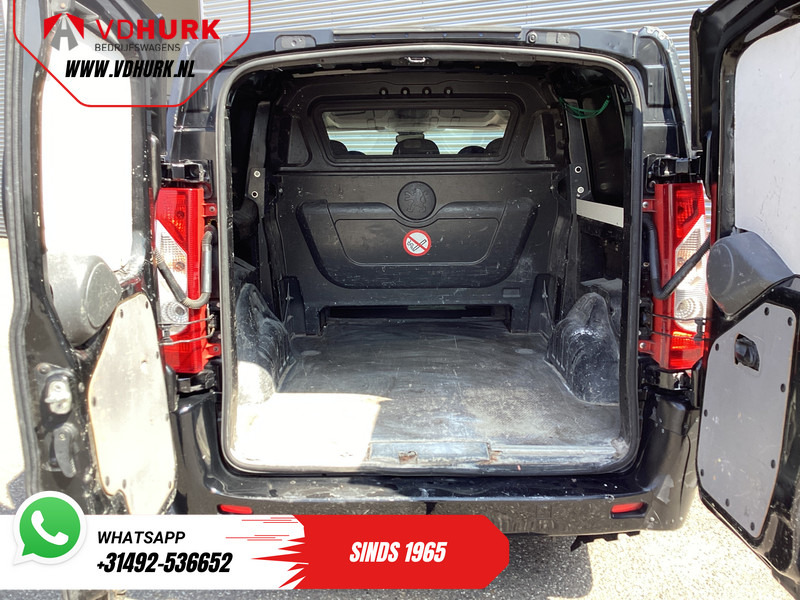 Peugeot Expert 1.6 HDI L2 DC Dubbel Cabine EXPORT ONLY DB Riem V.V./ APK 5-26'/ Airco/ Trekhaak - Small van, Combi van: picture 5 Peugeot Expert 1.6 HDI L2 DC Dubbel Cabine EXPORT ONLY DB Riem V.V./ APK 5-26'/ Airco/ Trekhaak - Small van, Combi van: picture 5