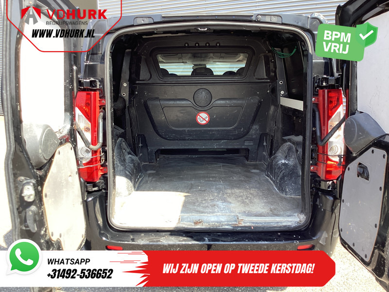 Peugeot Expert 1.6 HDI L2 DC Dubbel Cabine EXPORT ONLY DB Riem V.V./ APK 5-26'/ Airco/ Trekhaak - Small van, Combi van: picture 5 Peugeot Expert 1.6 HDI L2 DC Dubbel Cabine EXPORT ONLY DB Riem V.V./ APK 5-26'/ Airco/ Trekhaak - Small van, Combi van: picture 5
