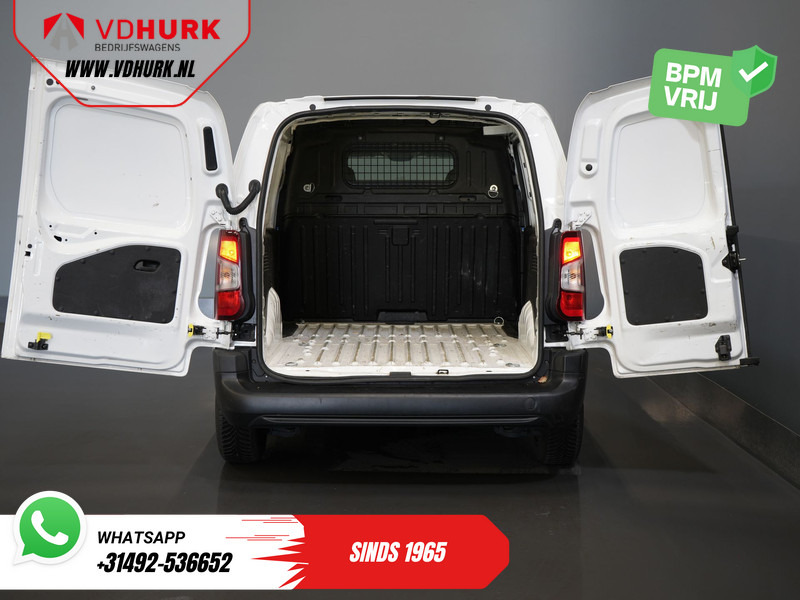Peugeot Partner 1.6 HDI 75 pk EXPORT ONLY Rijdt Prima/ Volledig Onderhouden/ Airco/ - Small van: picture 5 Peugeot Partner 1.6 HDI 75 pk EXPORT ONLY Rijdt Prima/ Volledig Onderhouden/ Airco/ - Small van: picture 5
