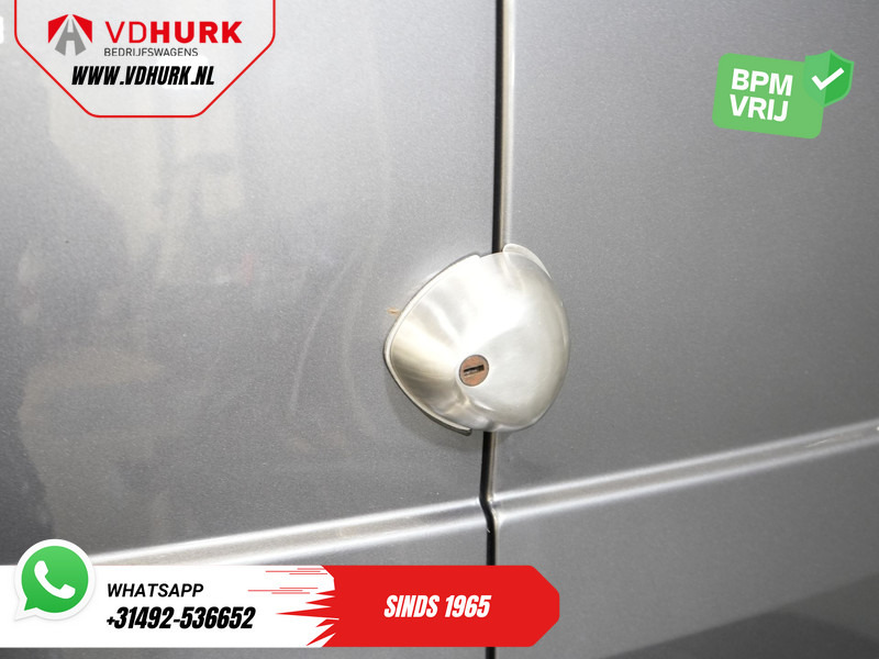 Panel van Toyota PROACE CITY 1.2 Turbo 130 pk Aut. BENZINE 3Pers./ Stoelverw./ Climate/ Keyless/ Carplay/ Cruise/ PDC/ Trekhaak: picture 17