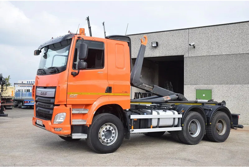 DAF CF 460 - Hook lift truck: picture 1 DAF CF 460 - Hook lift truck: picture 1