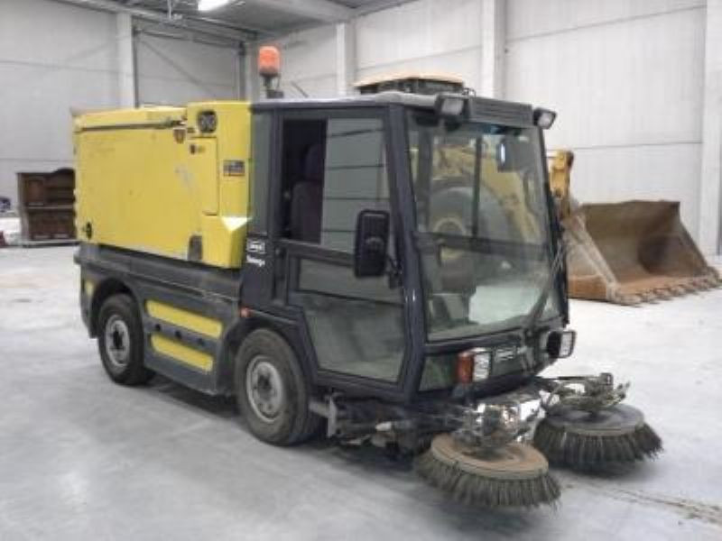 Diversen SCHMIDT SWING 240 - Road sweeper: picture 2 Diversen SCHMIDT SWING 240 - Road sweeper: picture 2