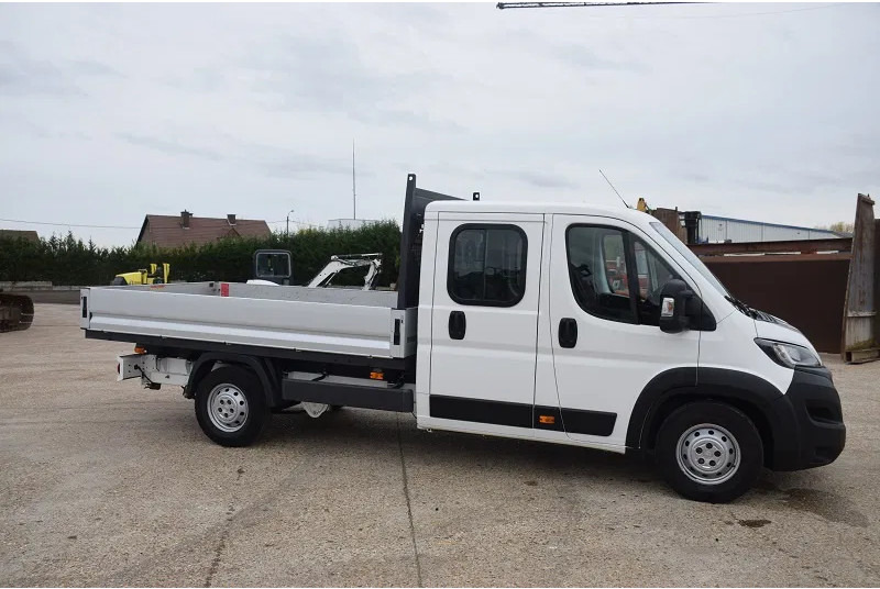 Peugeot Boxer - Flatbed van, Combi van: picture 5 Peugeot Boxer - Flatbed van, Combi van: picture 5