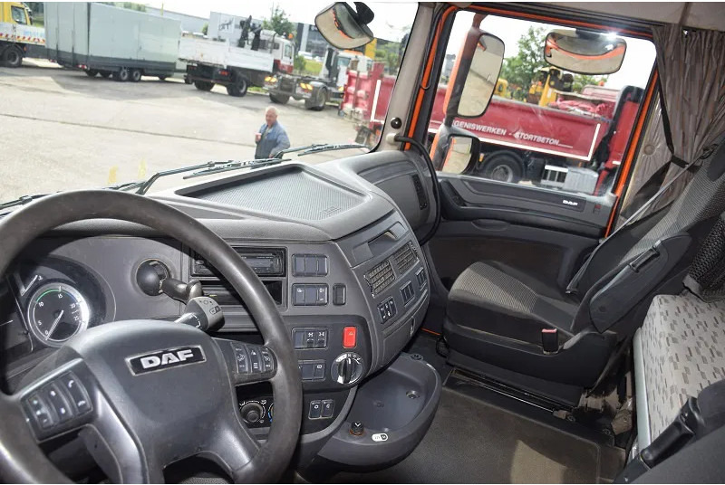Tractor unit DAF XF 460 58 TON: picture 8