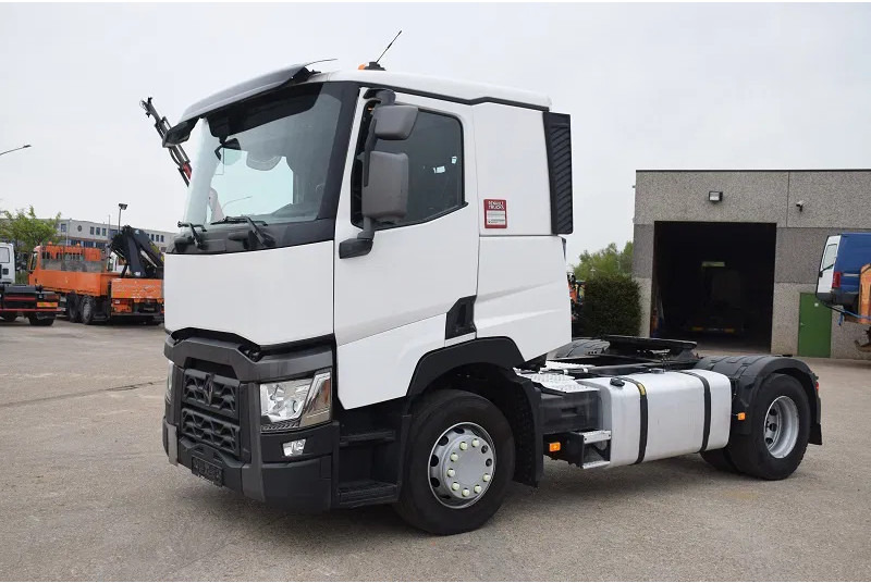Tractor unit Renault T460: picture 1